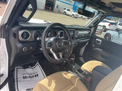 2023 Jeep Wrangler 4-Door Sahara 4x4