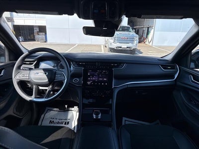 2025 Jeep Grand Cherokee Altitude X 4x4