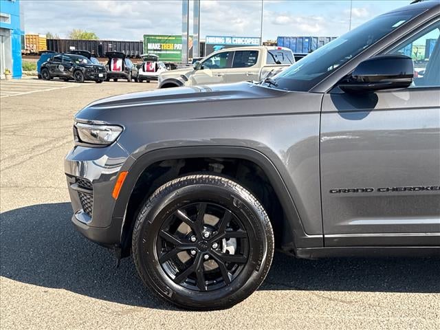 2025 Jeep Grand Cherokee Altitude X 4x4