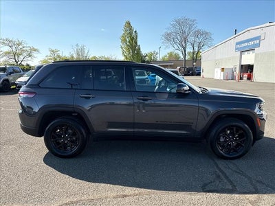 2025 Jeep Grand Cherokee Altitude X 4x4