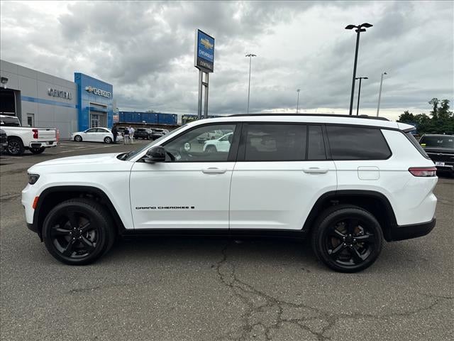 2023 Jeep Grand Cherokee L Altitude 4x4
