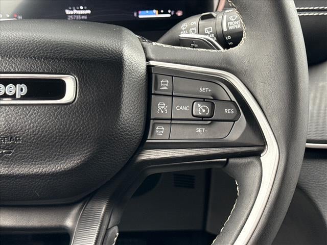 2023 Jeep Grand Cherokee L Altitude 4x4