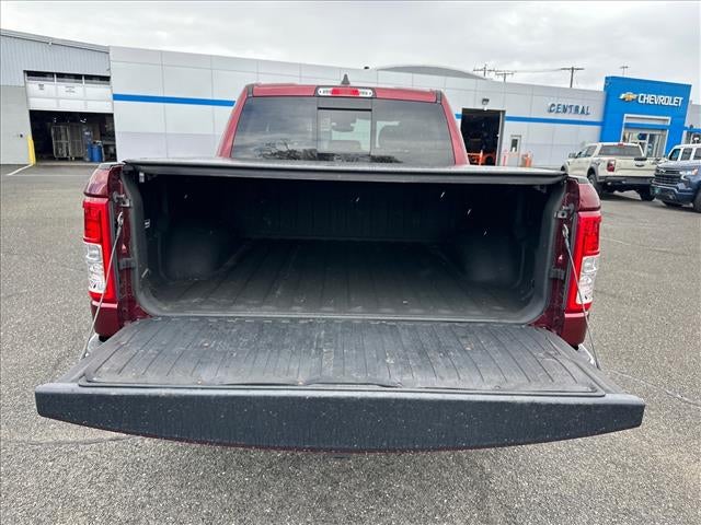 2022 RAM 1500 Big Horn Crew Cab 4x4 5'7" Box