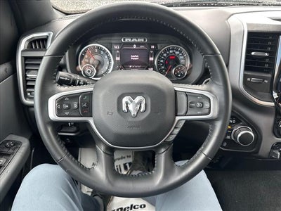 2022 RAM 1500 Big Horn Crew Cab 4x4 5'7" Box