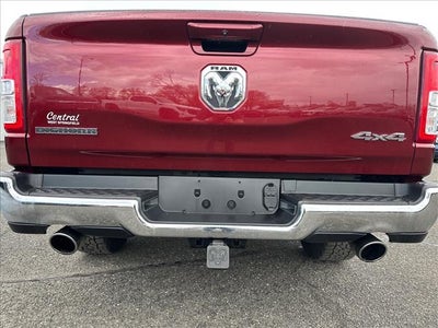 2022 RAM 1500 Big Horn Crew Cab 4x4 5'7" Box