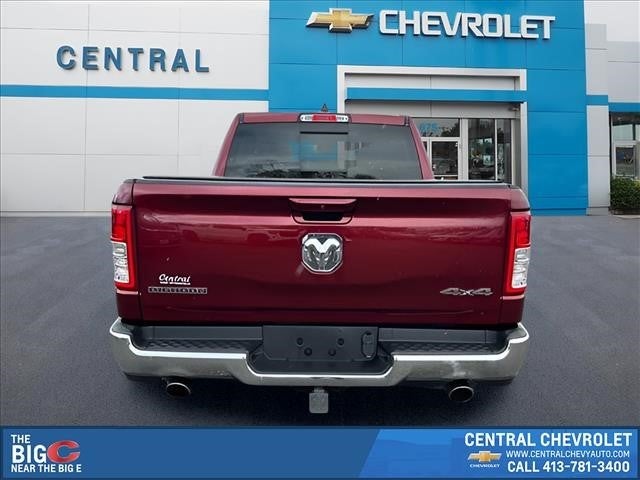 2022 RAM 1500 Big Horn Crew Cab 4x4 5'7" Box