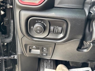 2025 RAM 1500 Rebel Crew Cab 4x4 5'7" Box