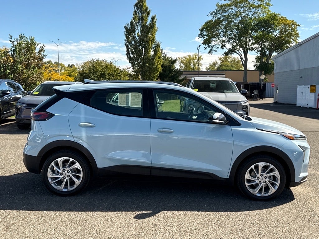 2023 Chevrolet Bolt EUV LT
