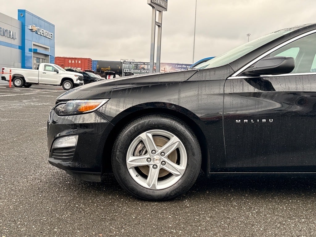 2024 Chevrolet Malibu LS