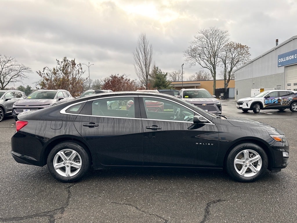 2024 Chevrolet Malibu LS