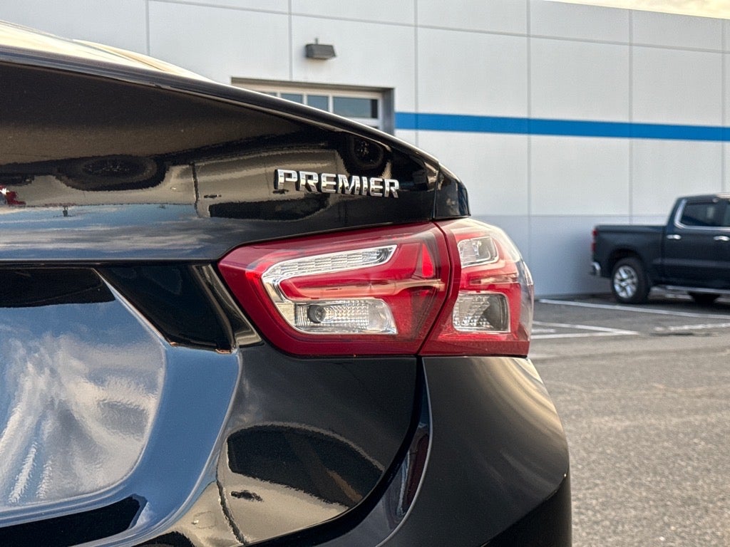 2022 Chevrolet Malibu Premier