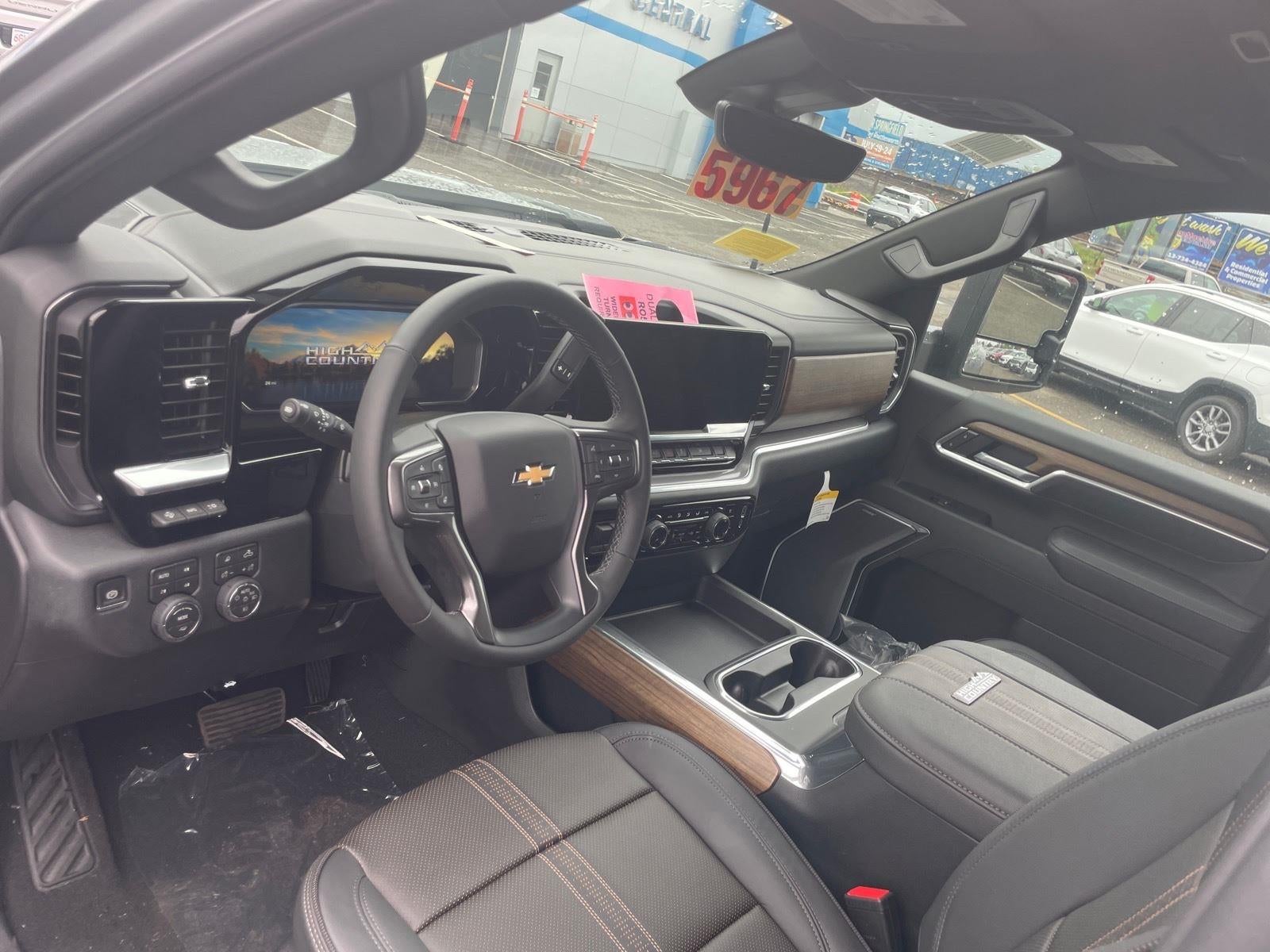 2026 Chevrolet Silverado 3500 HD High Country DRW