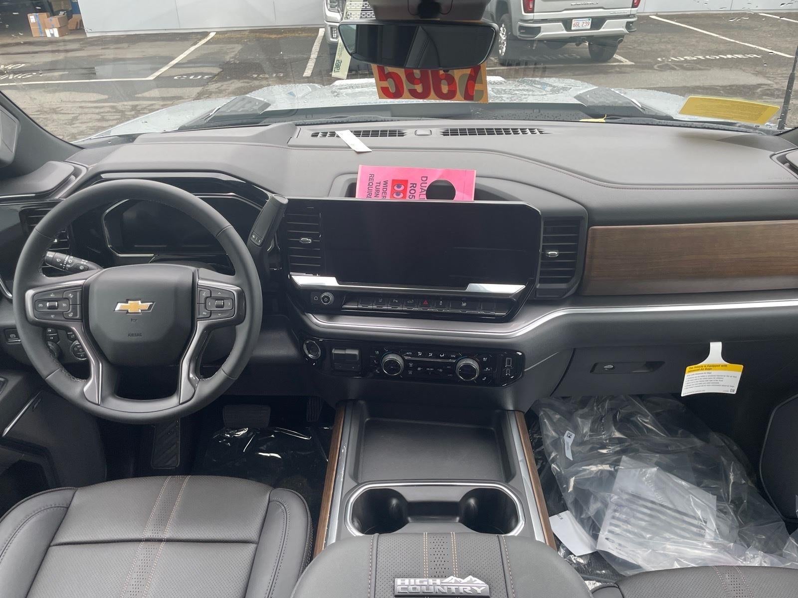 2026 Chevrolet Silverado 3500 HD High Country DRW