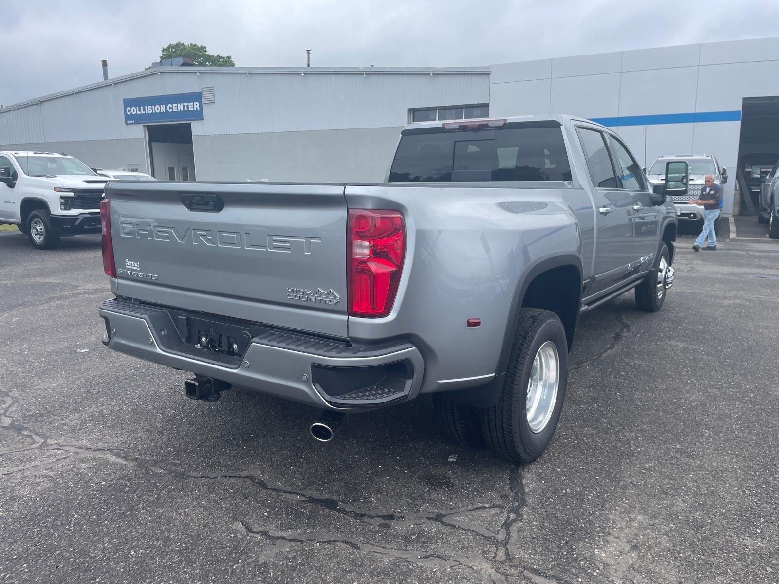 2026 Chevrolet Silverado 3500 HD High Country DRW