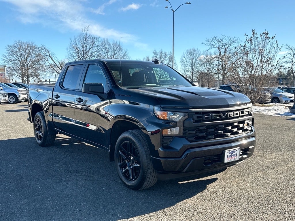 2024 Chevrolet Silverado 1500 Custom