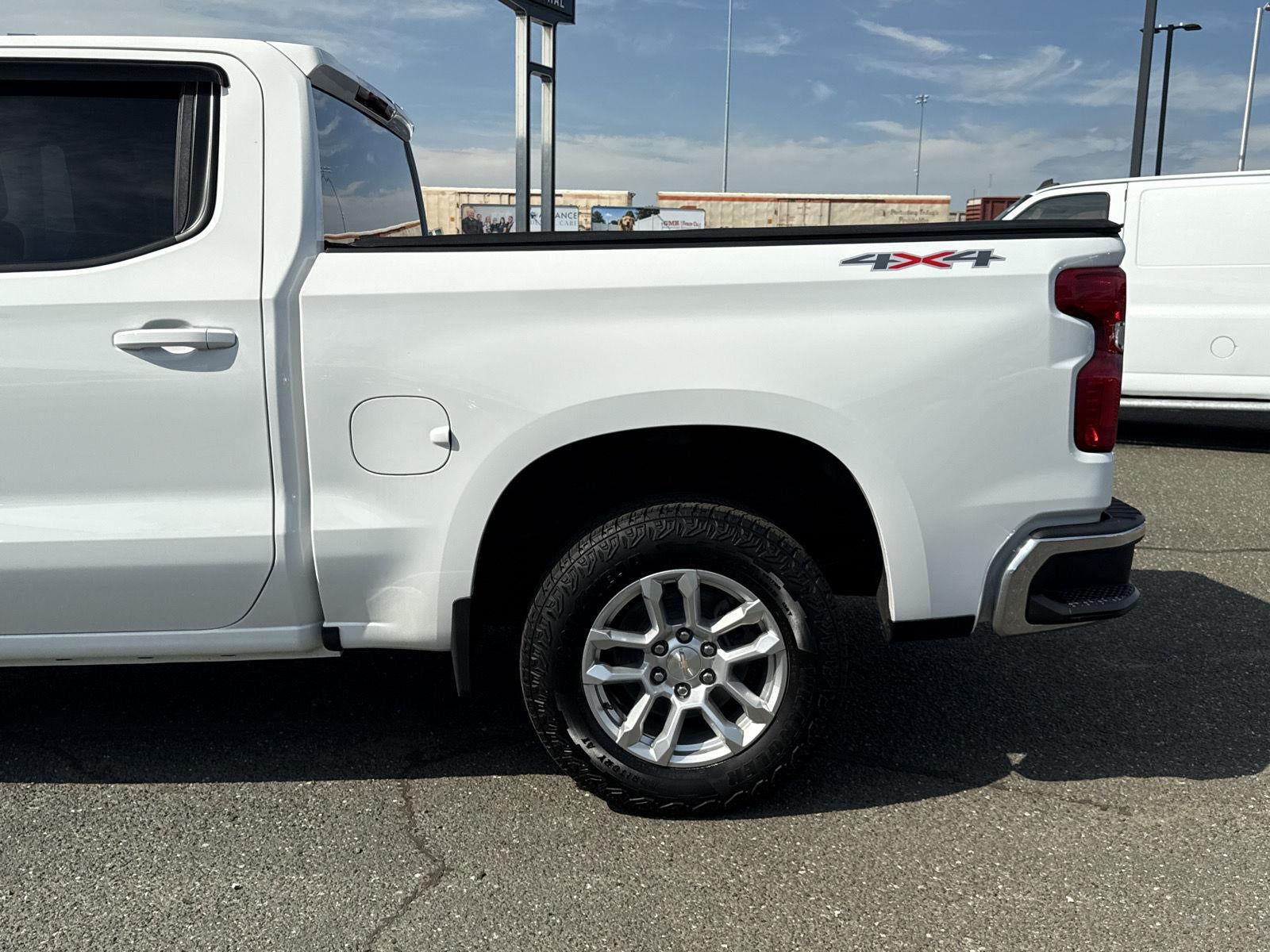 2024 Chevrolet Silverado 1500 LT
