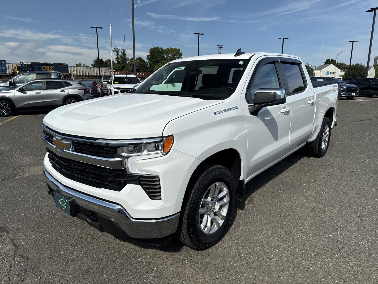 2024 Chevrolet Silverado 1500 LT