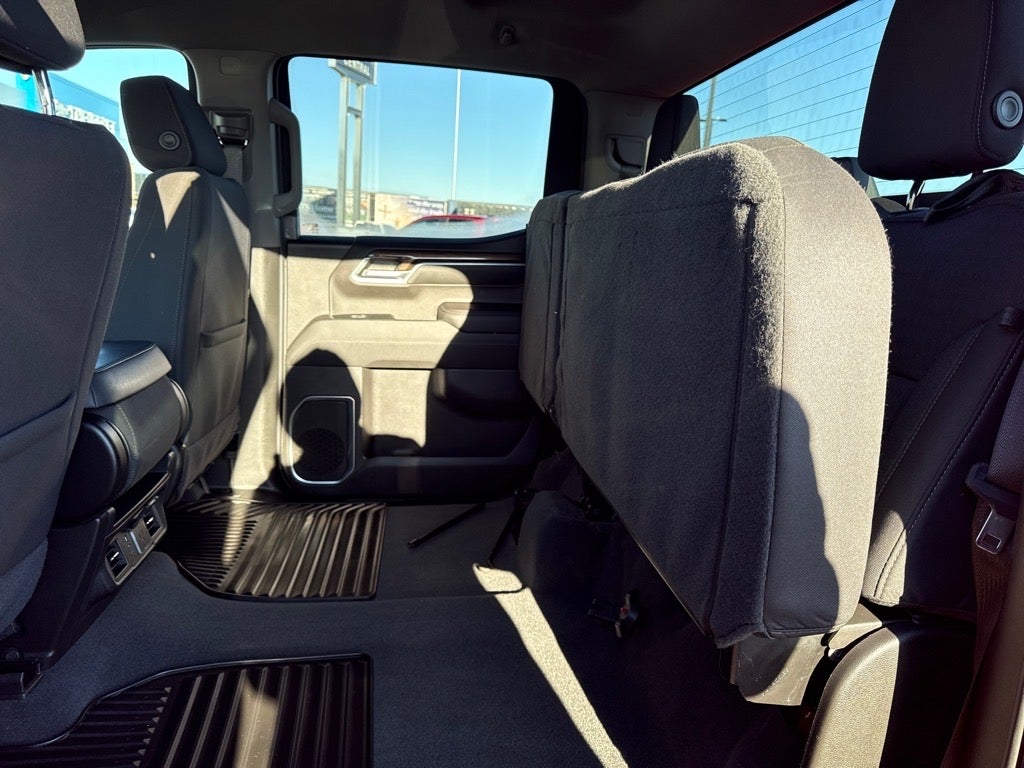 2022 Chevrolet Silverado 1500 LT (2FL)