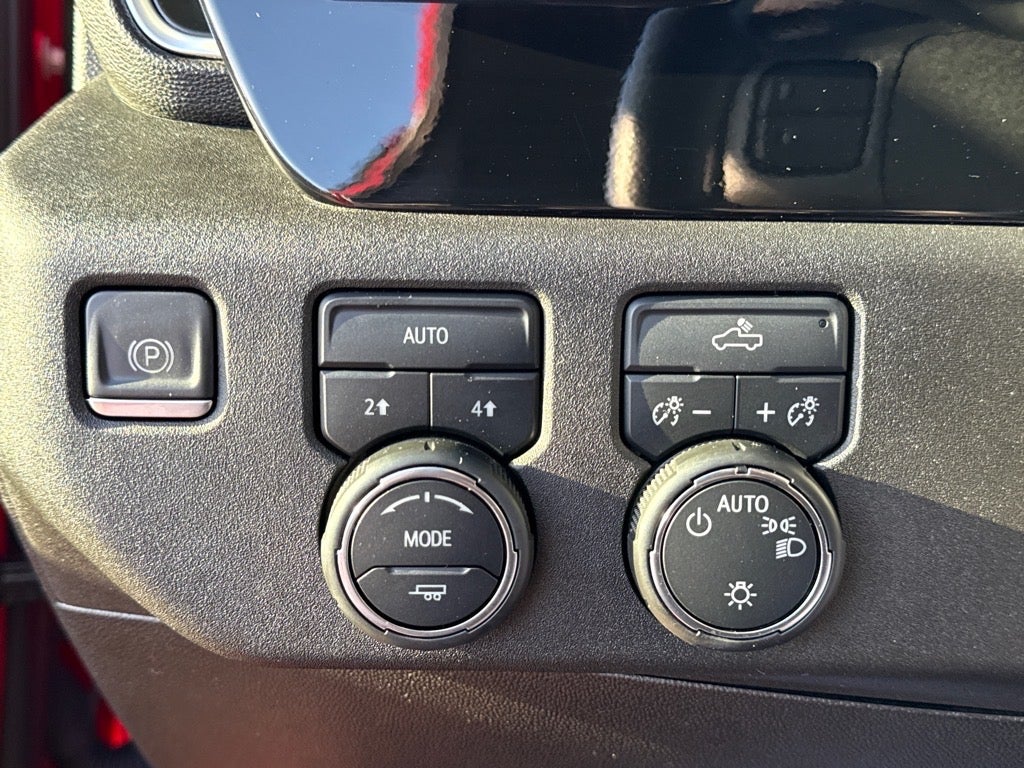 2022 Chevrolet Silverado 1500 LT (2FL)