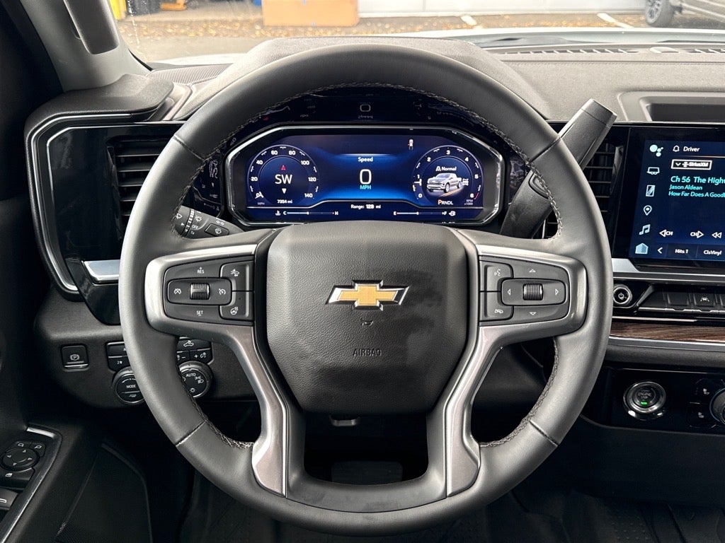 2024 Chevrolet Silverado 1500 LT (2FL)