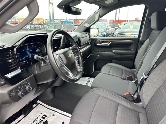 2023 Chevrolet Silverado 1500 LT (2FL)