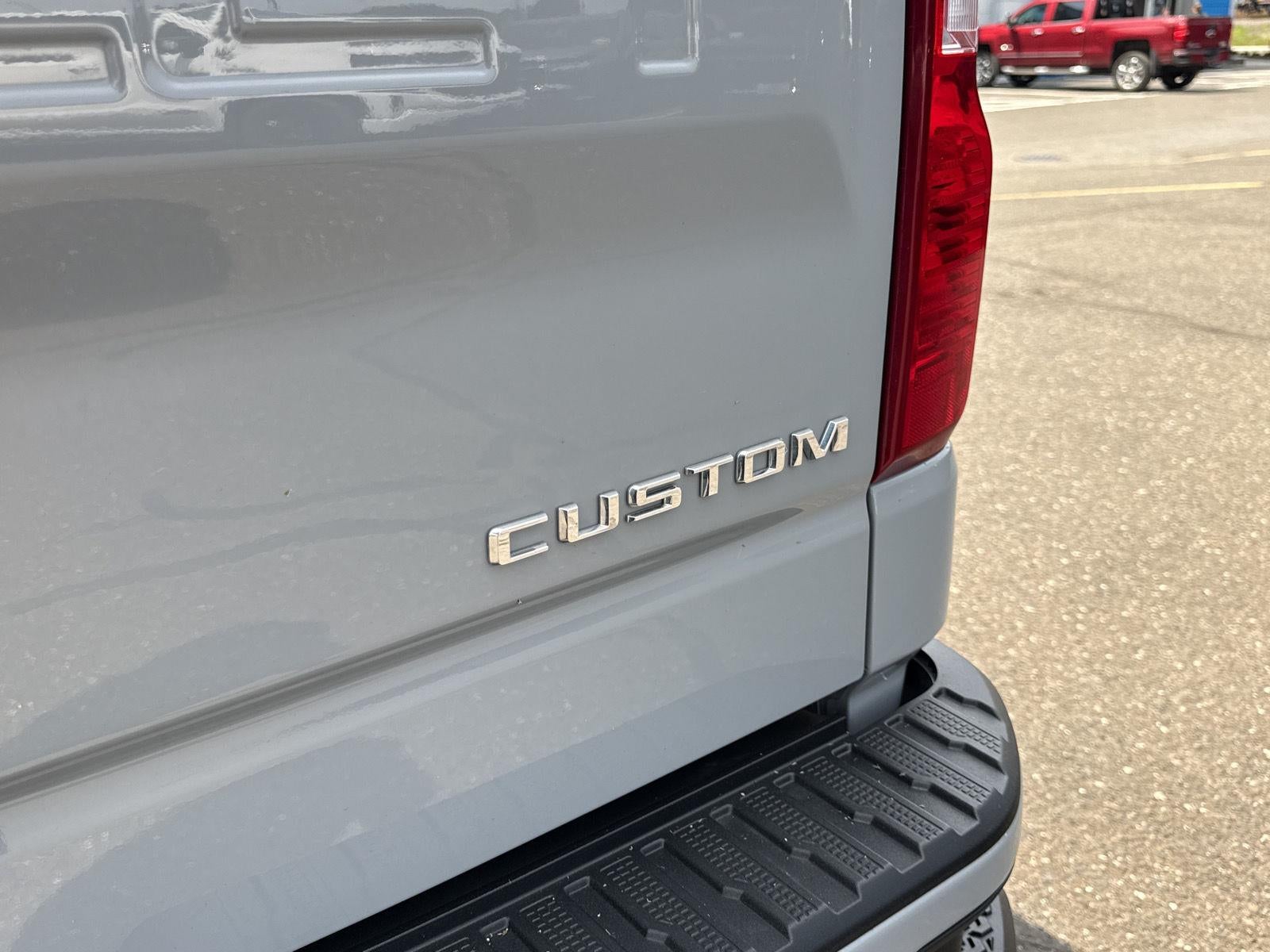2025 Chevrolet Silverado 1500 Custom