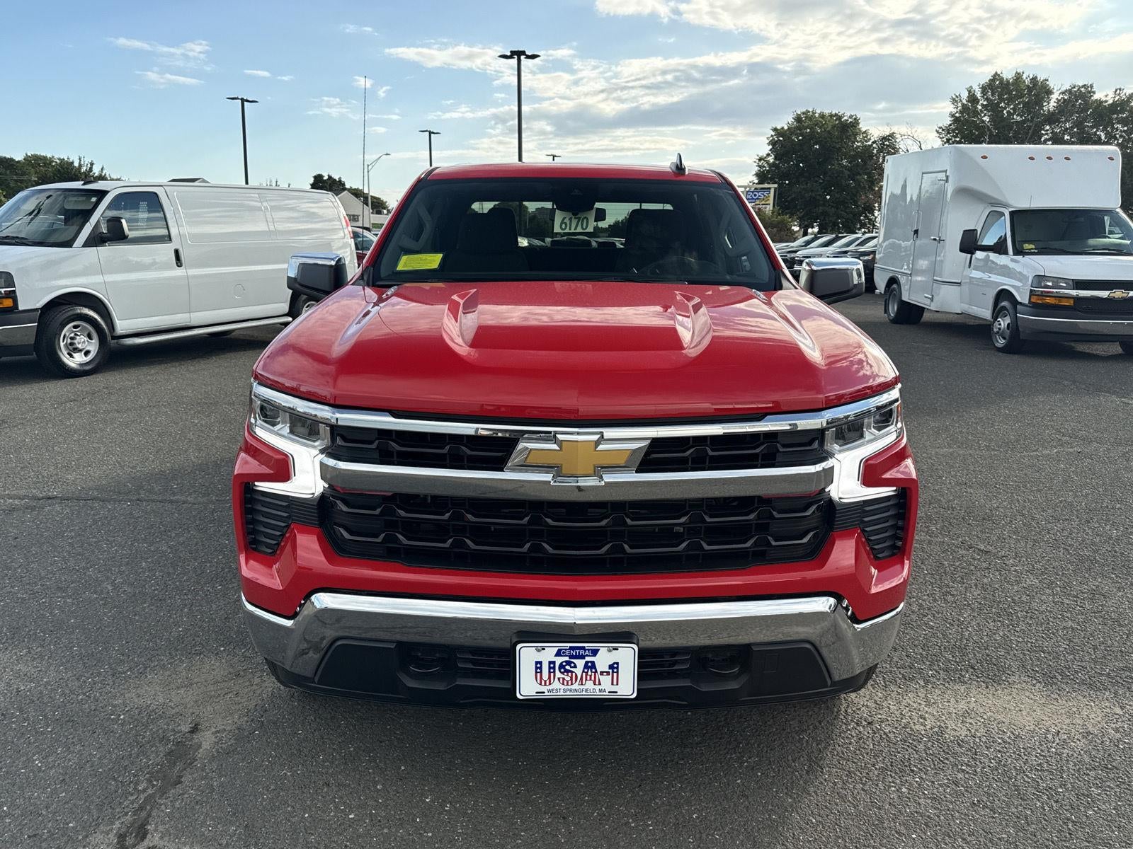2026 Chevrolet Silverado 1500 LT (2FL)