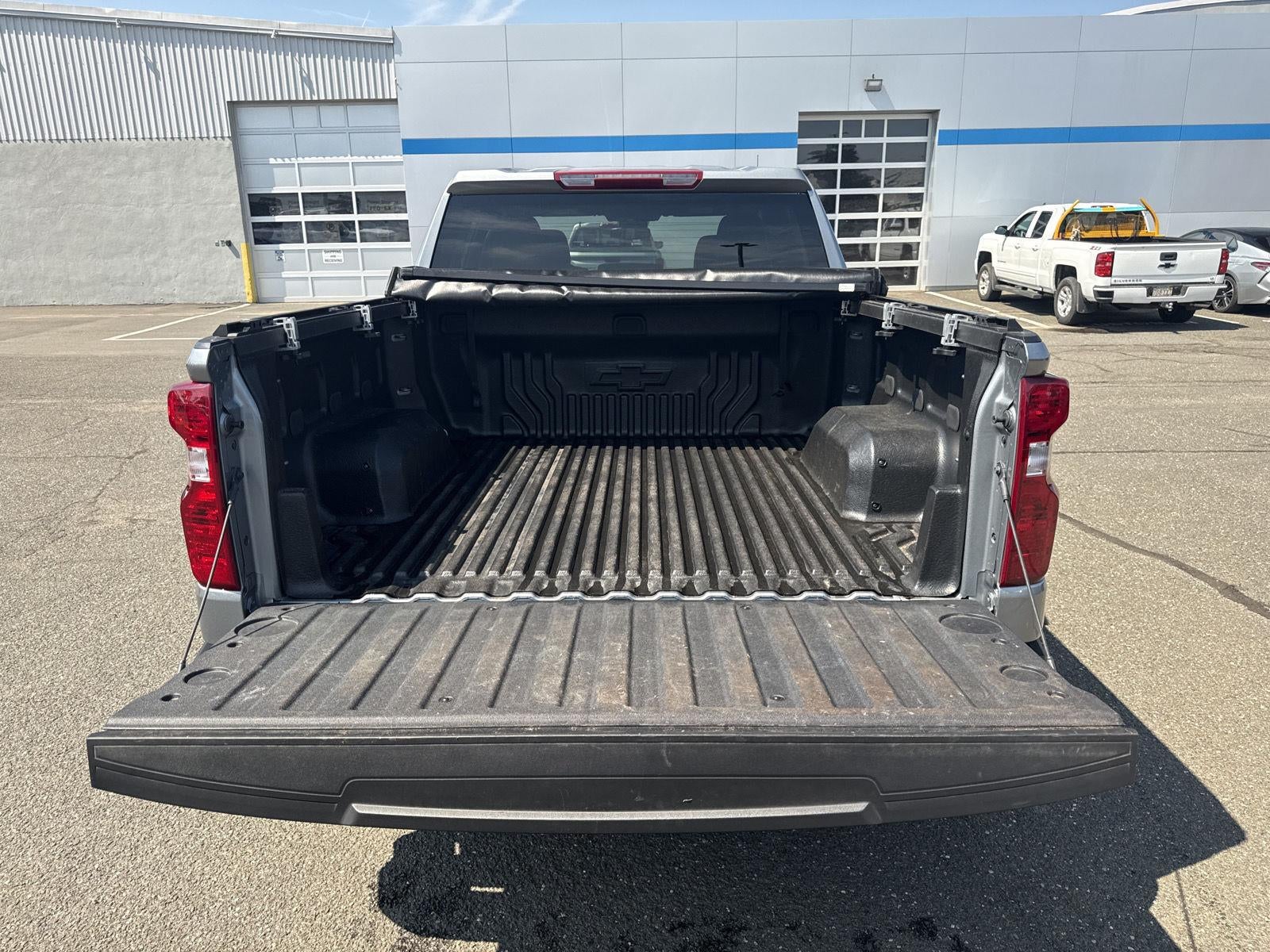 2025 Chevrolet Silverado 1500 LT (2FL)