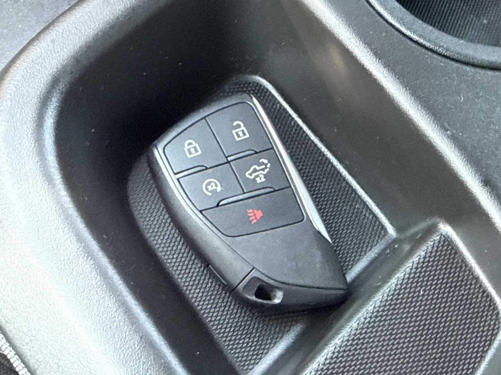 2025 Chevrolet Silverado 1500 LT (2FL)