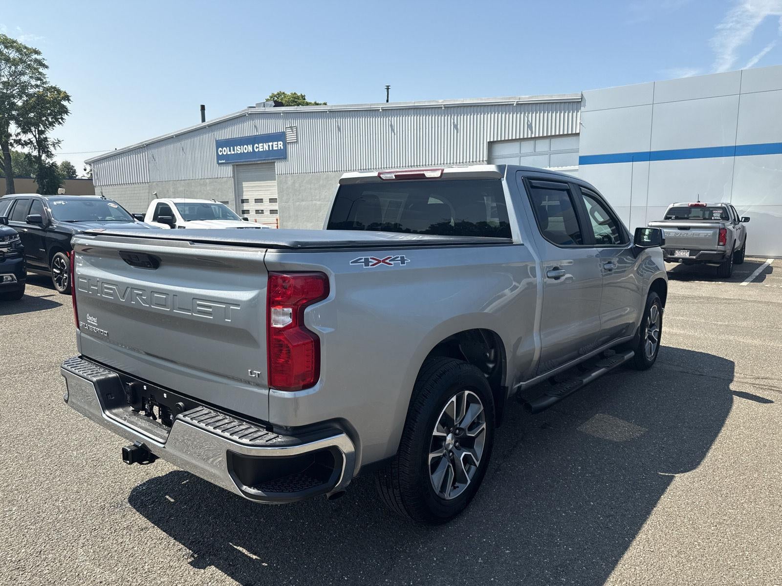 2025 Chevrolet Silverado 1500 LT (2FL)