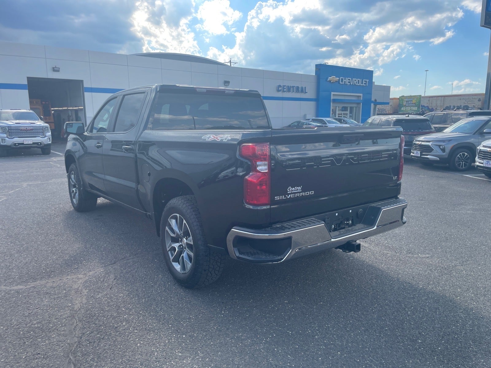 2026 Chevrolet Silverado 1500 LT (2FL)