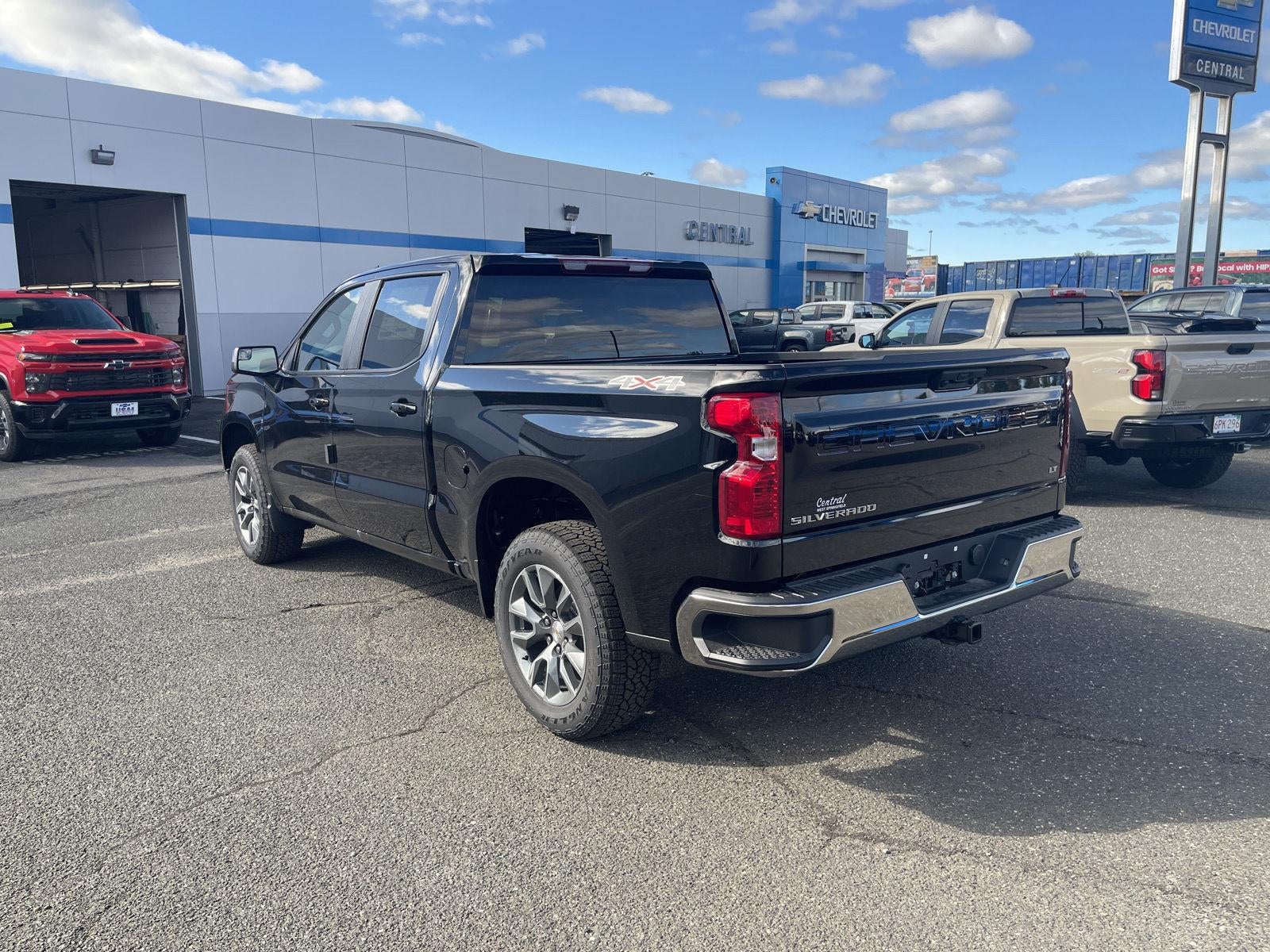 2026 Chevrolet Silverado 1500 LT (2FL)