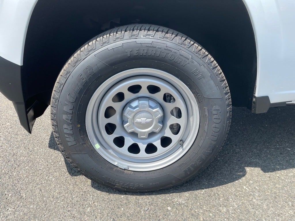 2025 Chevrolet Colorado WT/LT