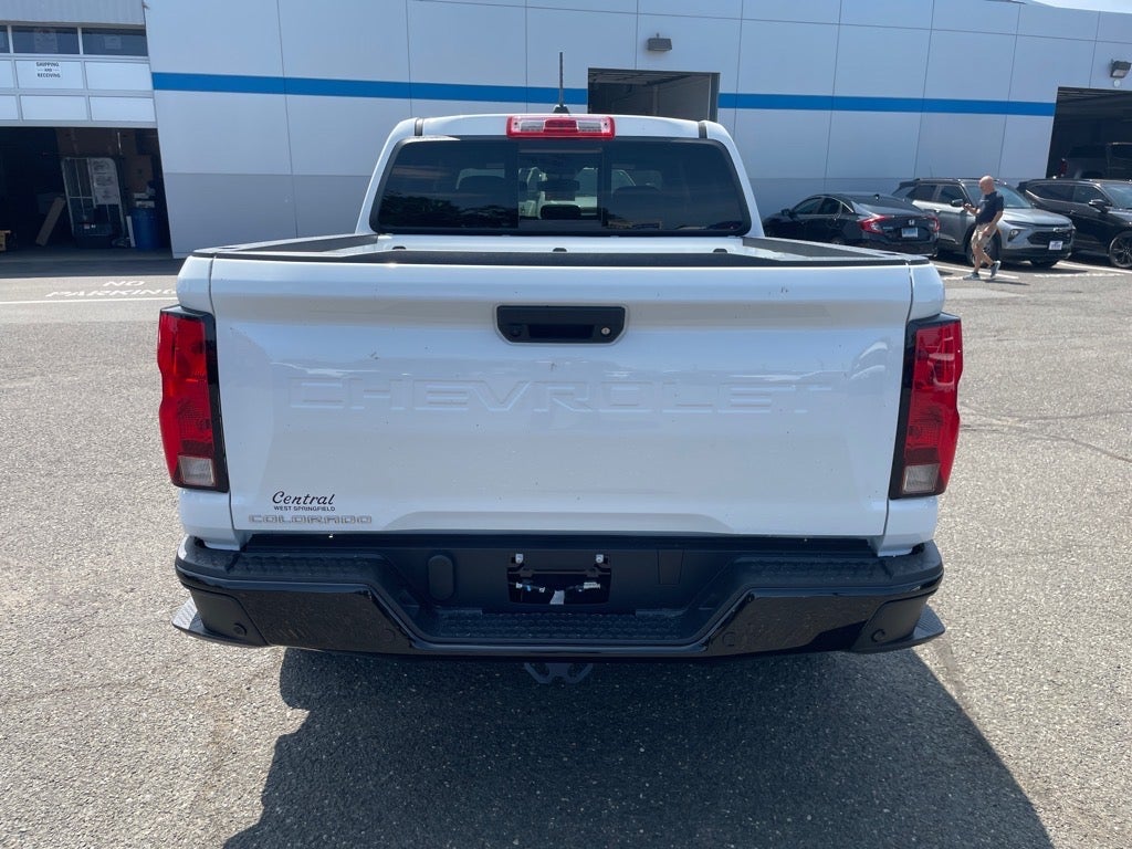 2025 Chevrolet Colorado WT/LT