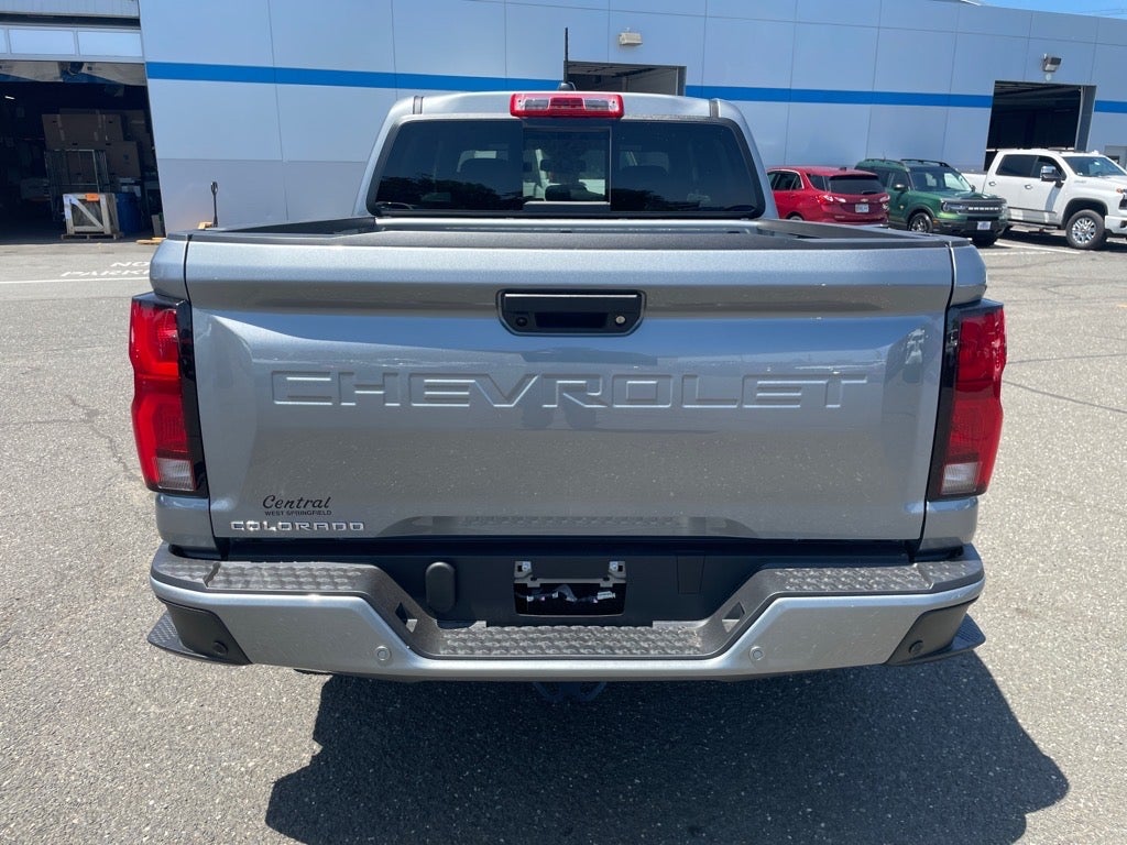 2025 Chevrolet Colorado WT/LT