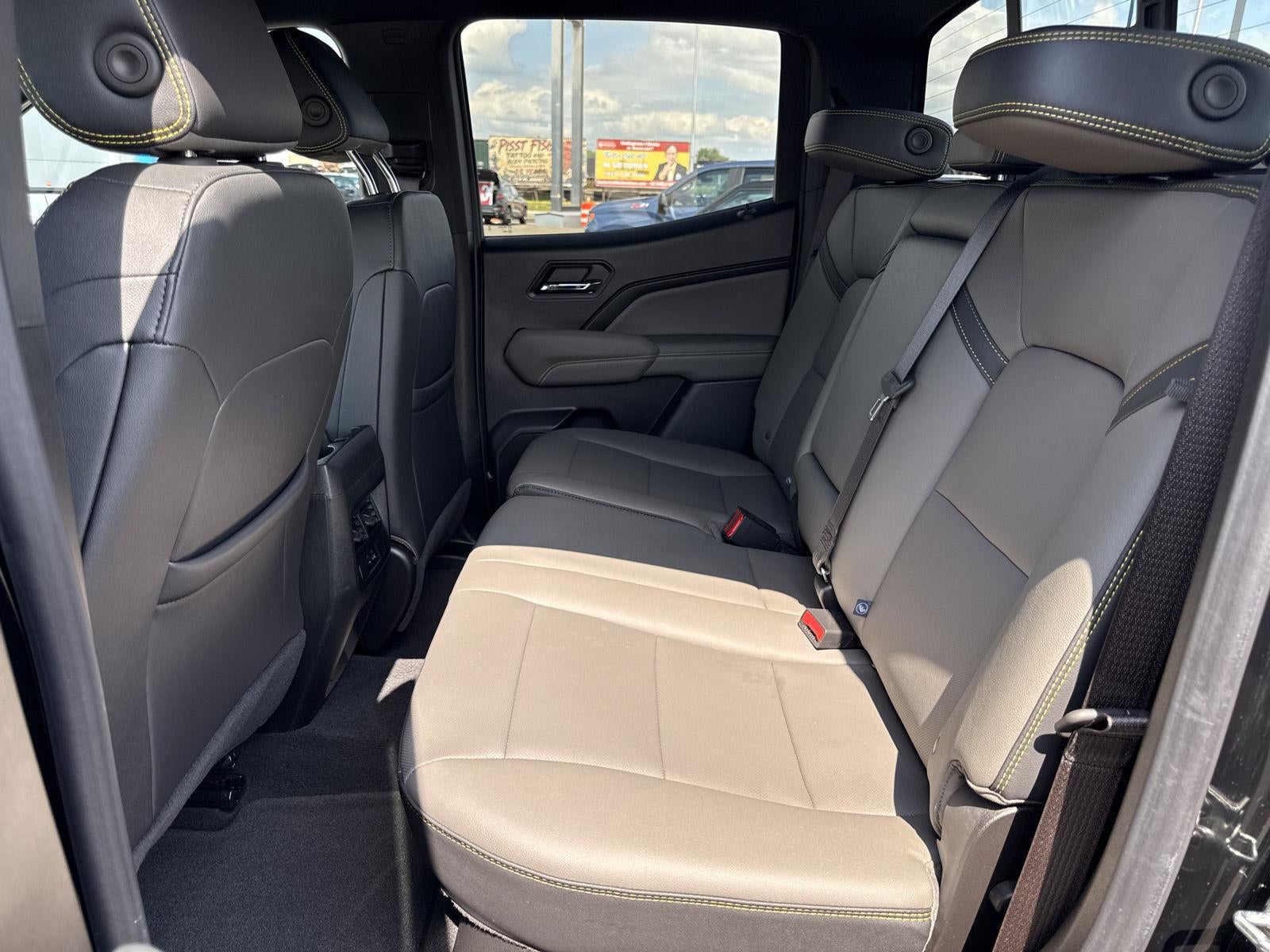 2025 Chevrolet Colorado ZR2