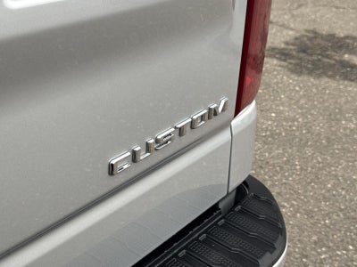 2022 Chevrolet Silverado 1500 LTD Custom