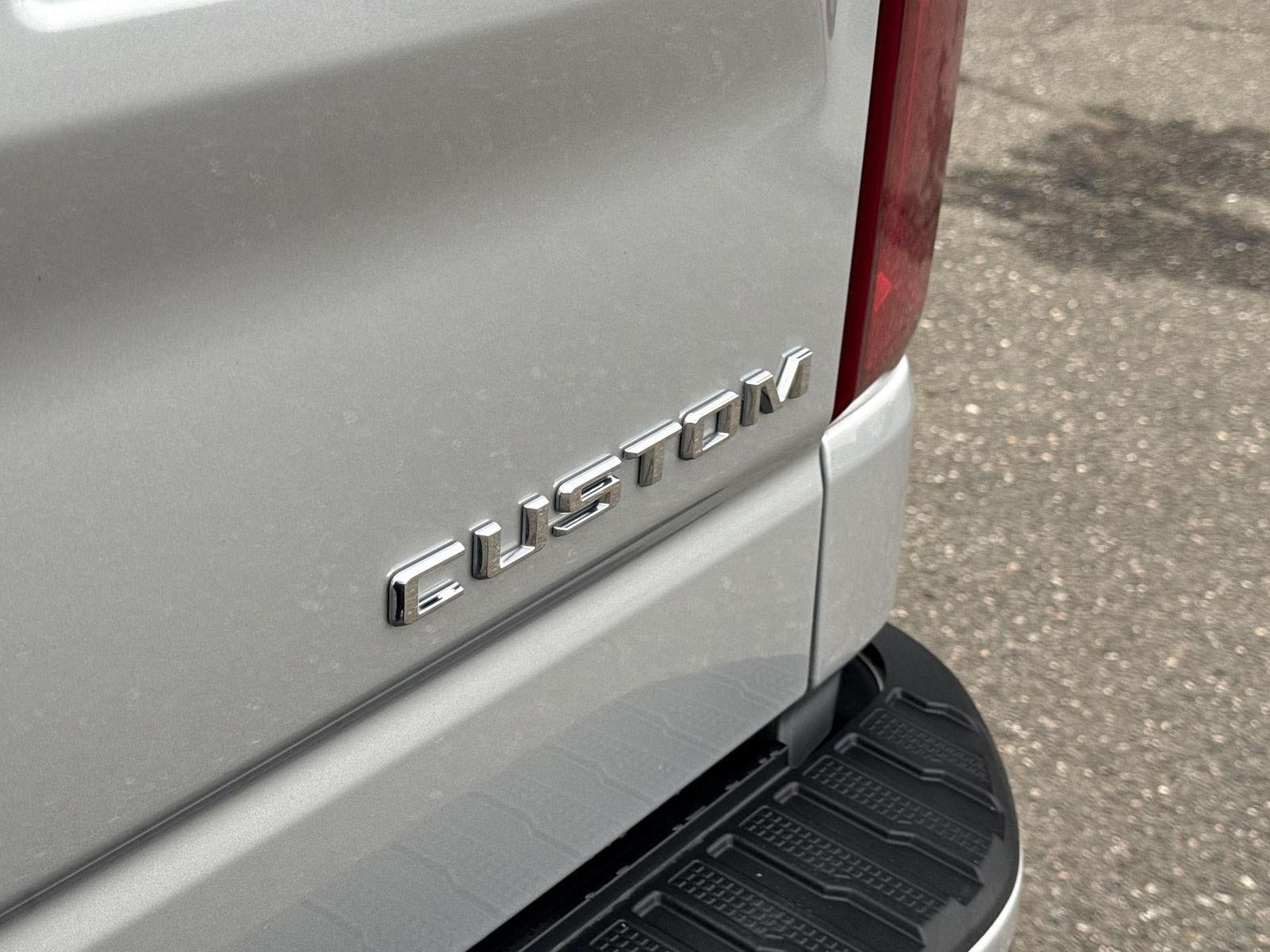 2022 Chevrolet Silverado 1500 LTD Custom