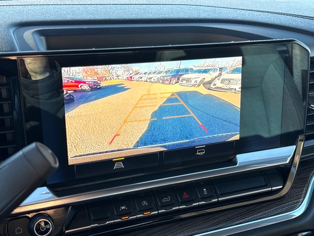 2022 Chevrolet Silverado 1500 LT (2FL)