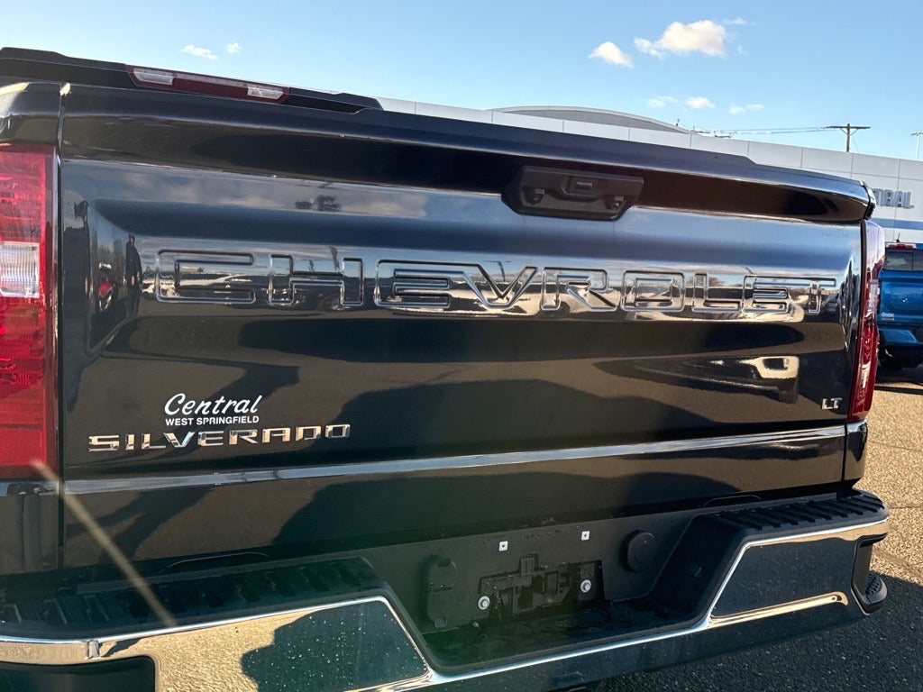 2022 Chevrolet Silverado 1500 LT (2FL)