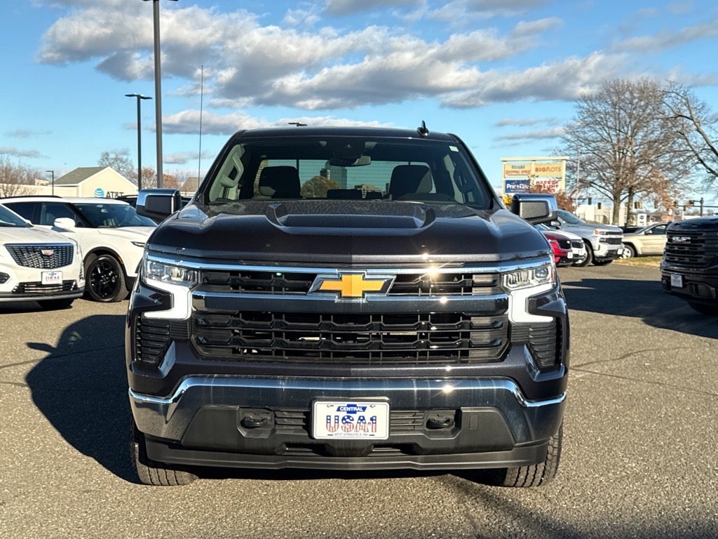 2022 Chevrolet Silverado 1500 LT (2FL)