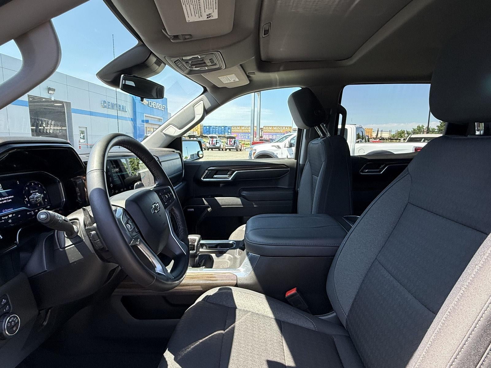 2023 Chevrolet Silverado 1500 RST