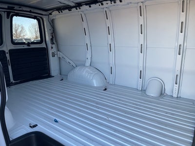 2025 Chevrolet Express Cargo 2500 WT