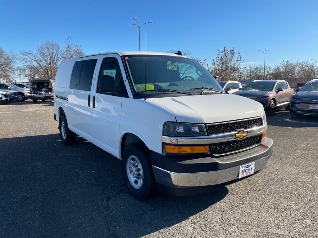2025 Chevrolet Express Cargo 2500 WT