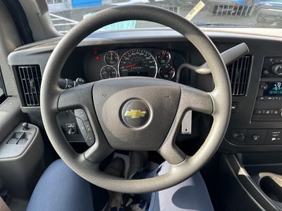 2025 Chevrolet Express Cargo 2500 WT