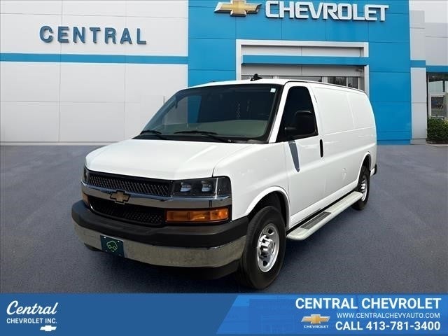 2024 Chevrolet Express 2500 Work Van HD's photo