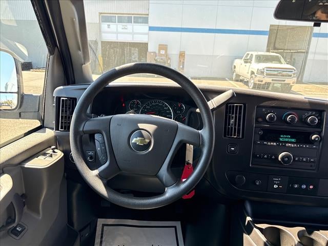 2024 Chevrolet Express Cargo 2500 WT