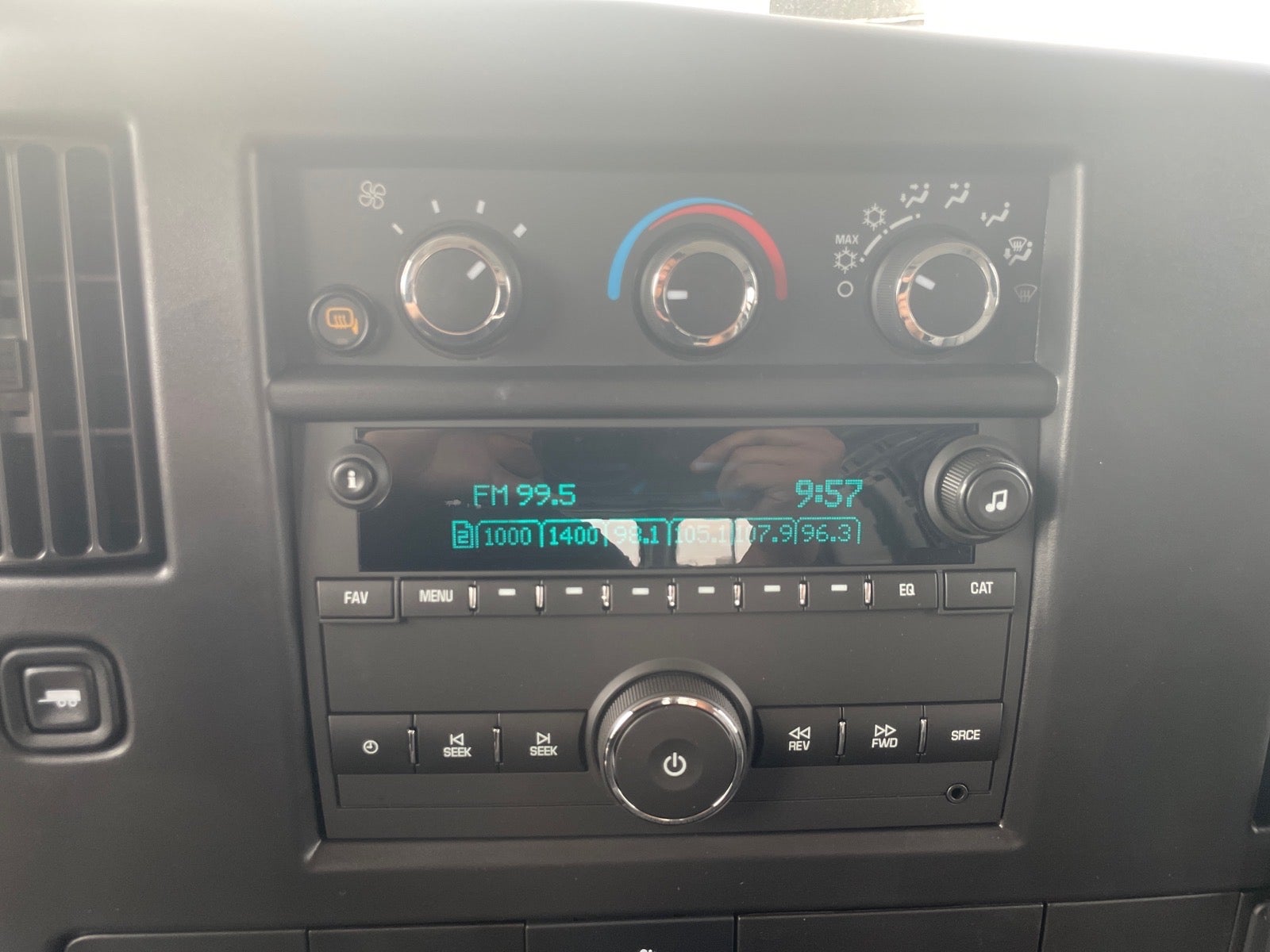 2026 Chevrolet Express Cargo WT