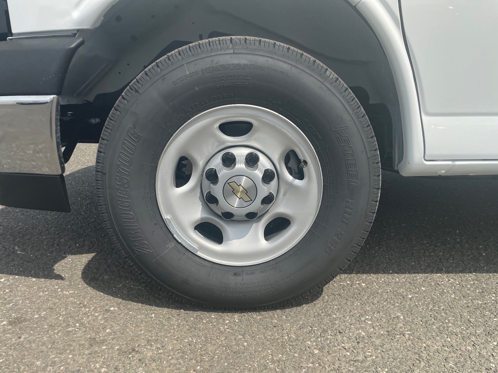 2026 Chevrolet Express Cargo WT
