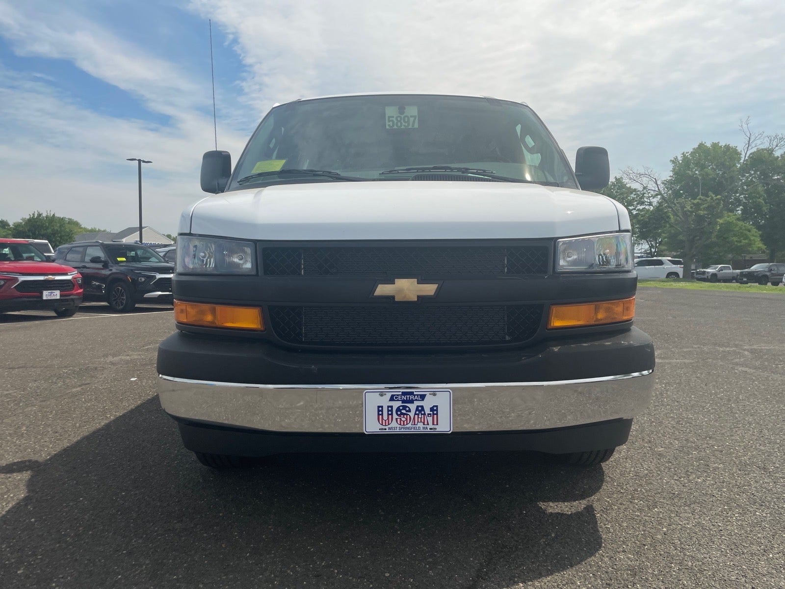 2026 Chevrolet Express Cargo WT
